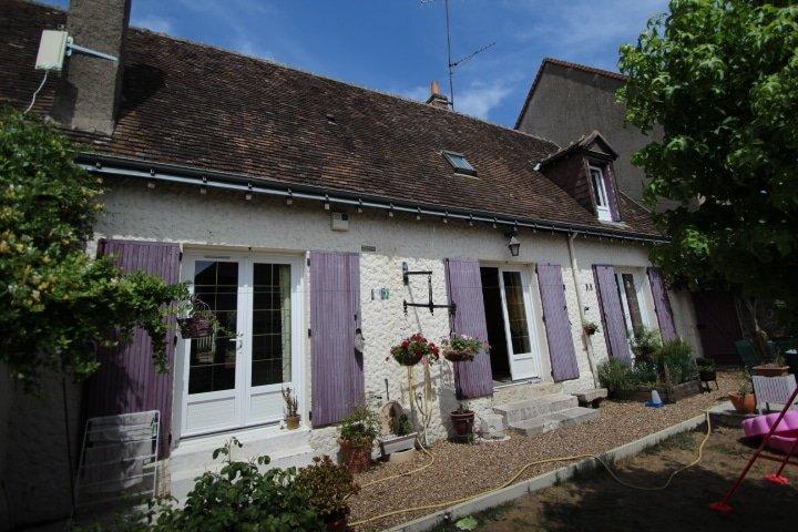 Belle longère rénovée proche Tours et Amboise, Château-Renault, France,37110 — Amboise — France