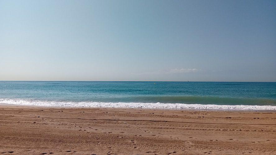 À côté de Barcelone, de la plage et des montagnes.: Un merveilleux appartement