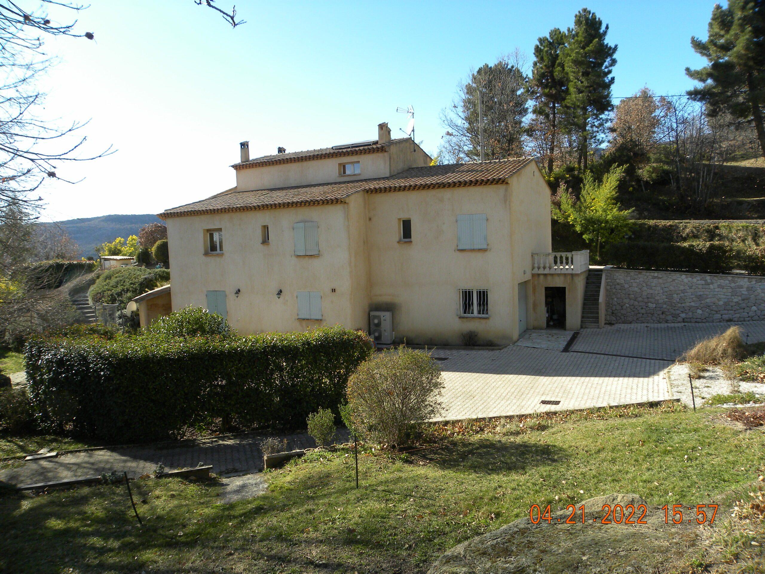 Superbe villa proche de Nice